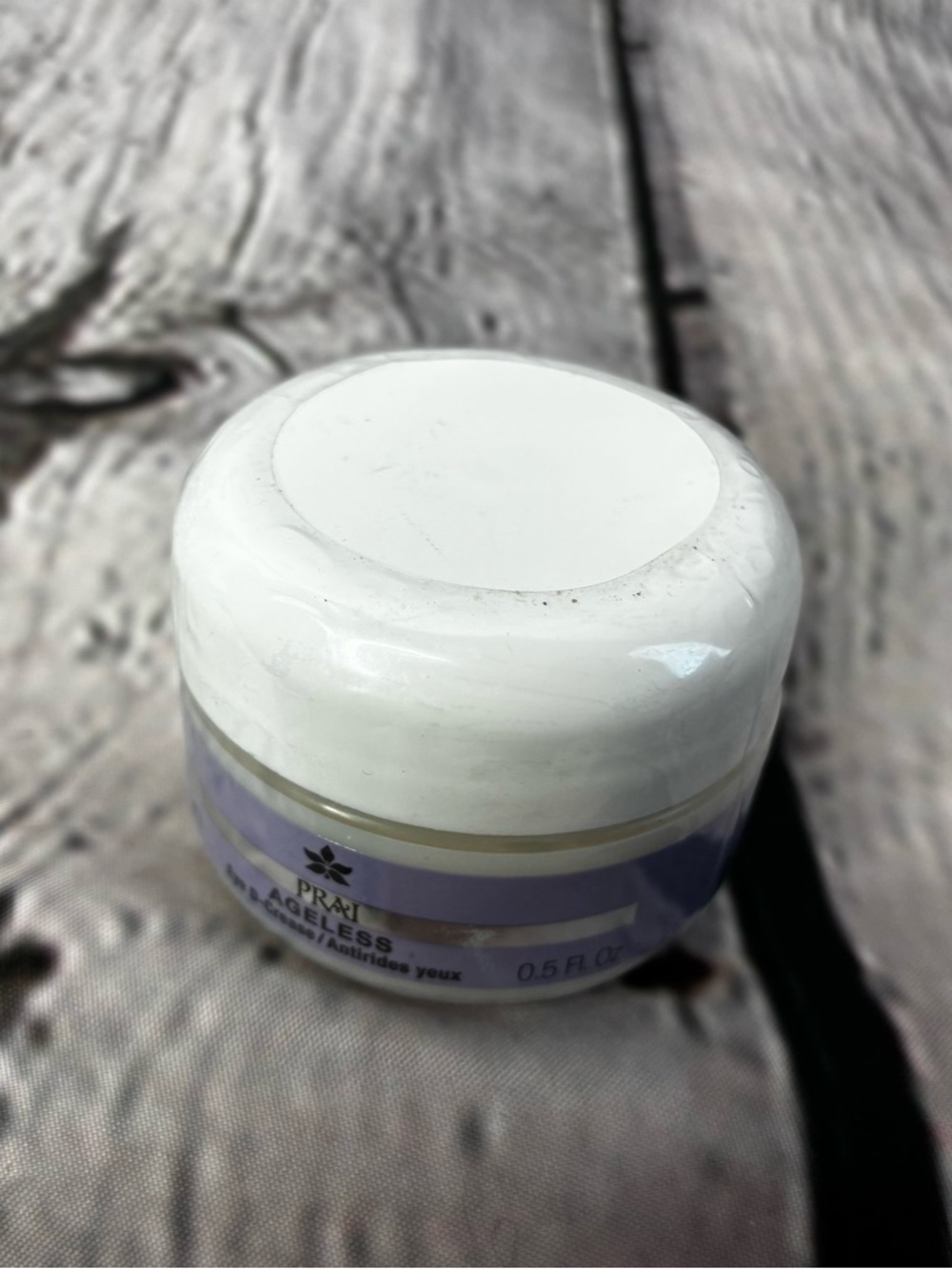 Prai Ageless Eye D-Crease 15 mL e 0.5 fl oz New Factory Sealed Skincare Regimen - Picture 2 of 5